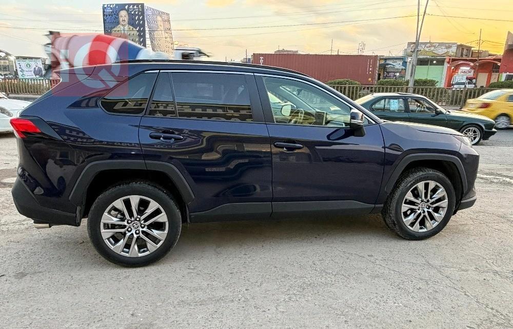 تويوتا راف 4